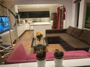 Amazing flat in the middle of the golf course